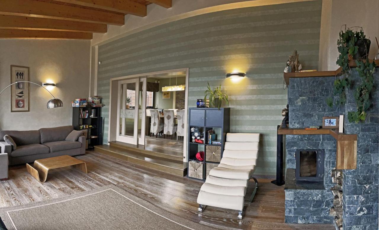 Bazalt Wellness Villa ฮาร์กีตา-ไบ ภายนอก รูปภาพ